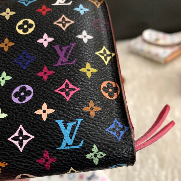 ‼️SOLD‼️Louis Vuitton Black Insolite Wallet - Picture 13 of 16